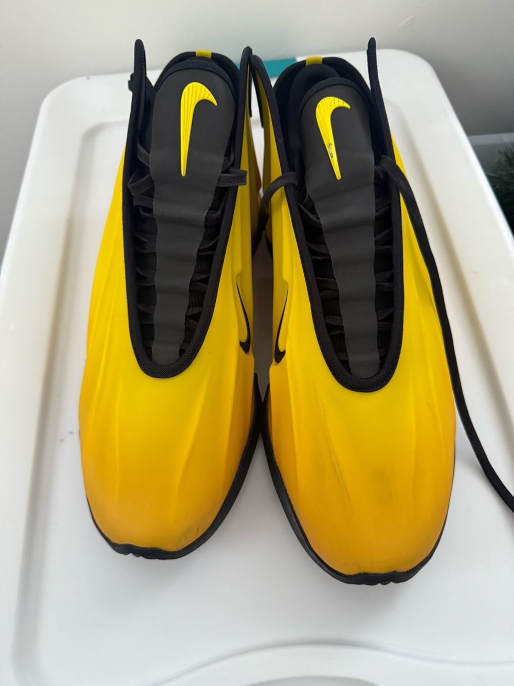 Nike G.T. Future Lightning Yellow Black Basketball Shoes FZ5591-700